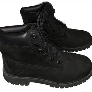 *RESERVED* BRAND NEW BLACK TIMBERLAND BOOTS